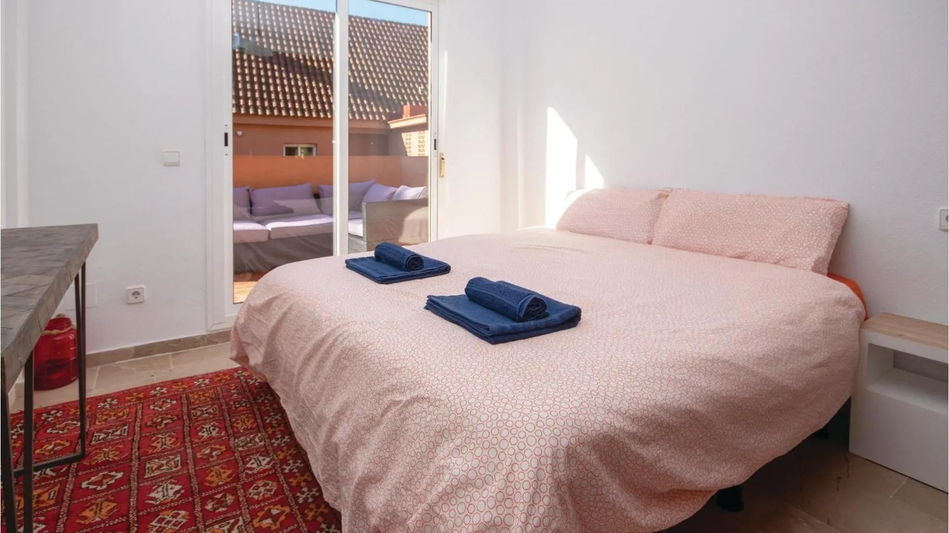Awesome Apartment In Casares Costa With Kitchen Bahia de Casares