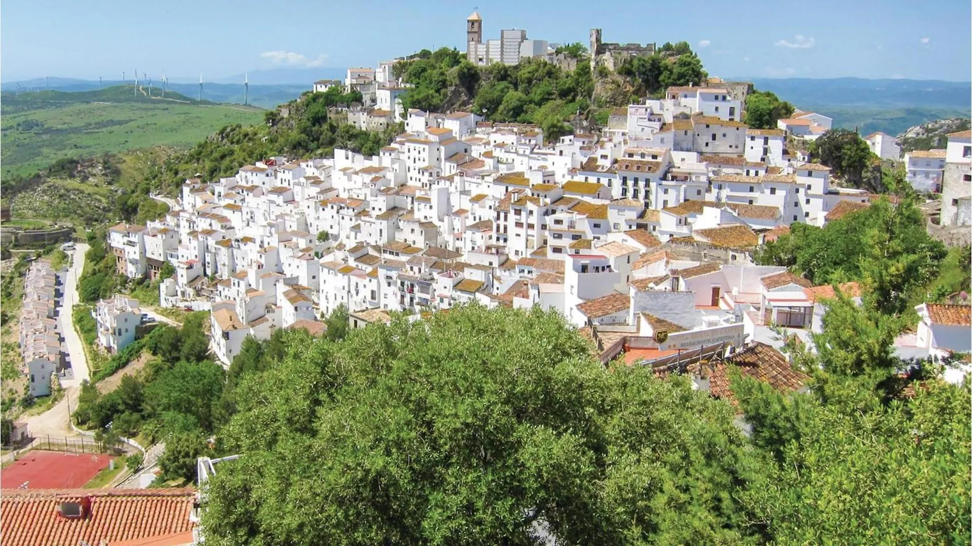 Awesome Apartment In Casares Costa With Kitchen Bahia de Casares