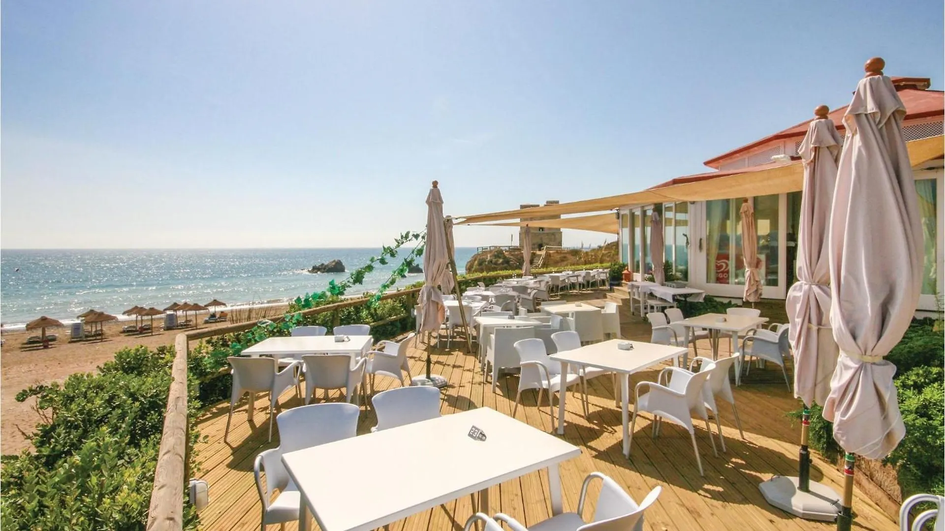 Awesome Apartment In Casares Costa With Kitchen Bahia de Casares 0*,  Spanien