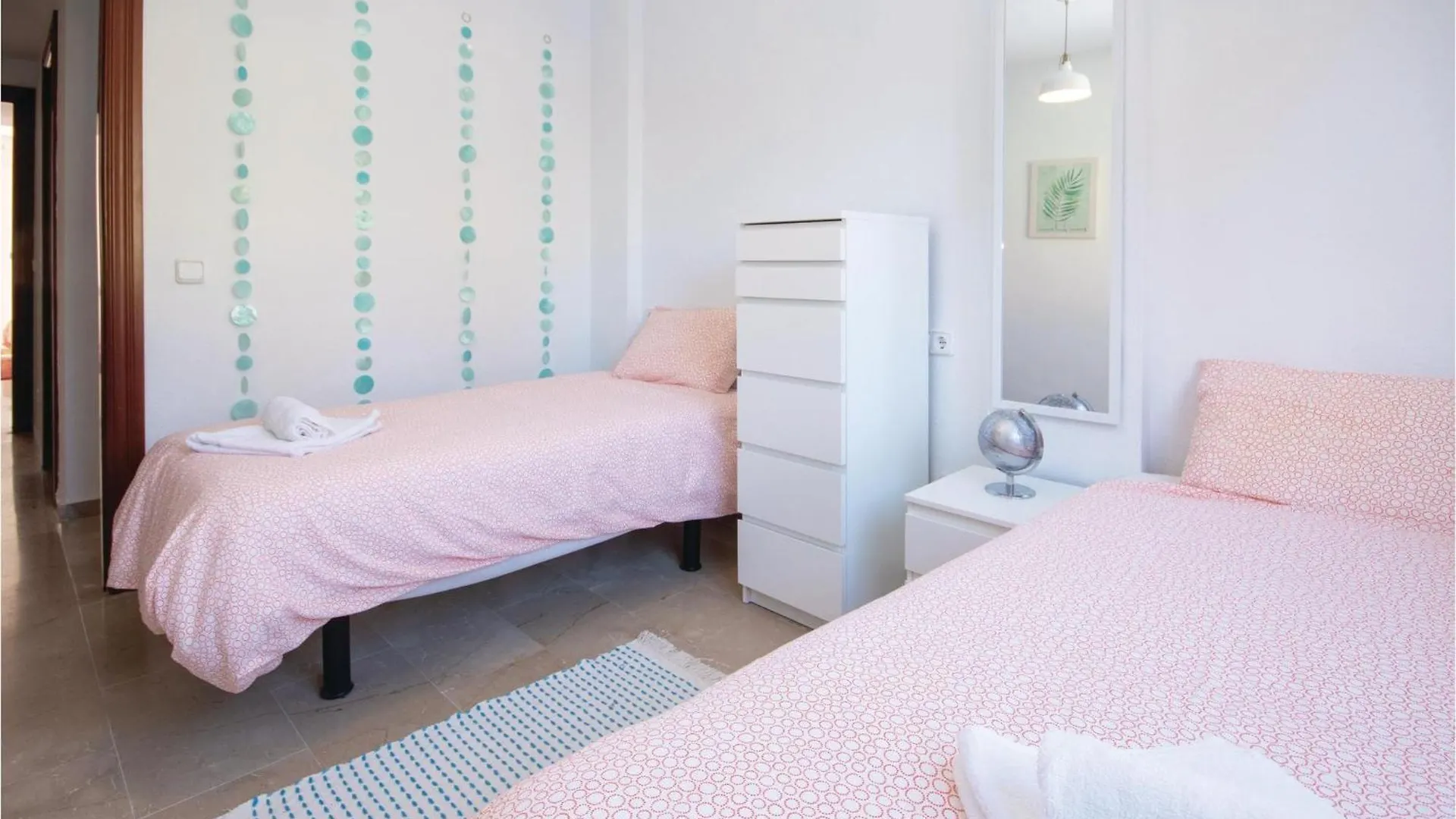 Awesome Apartment In Casares Costa With Kitchen Bahia de Casares