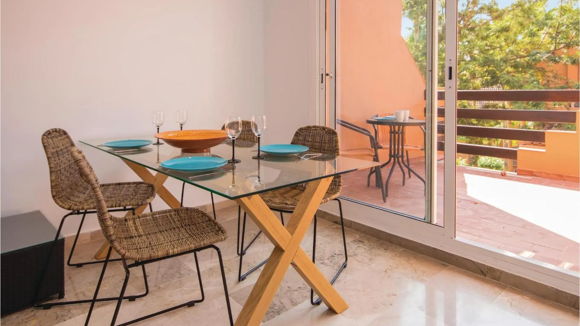 Awesome Apartment In Casares Costa With Kitchen Bahia de Casares 0*,  Spanien
